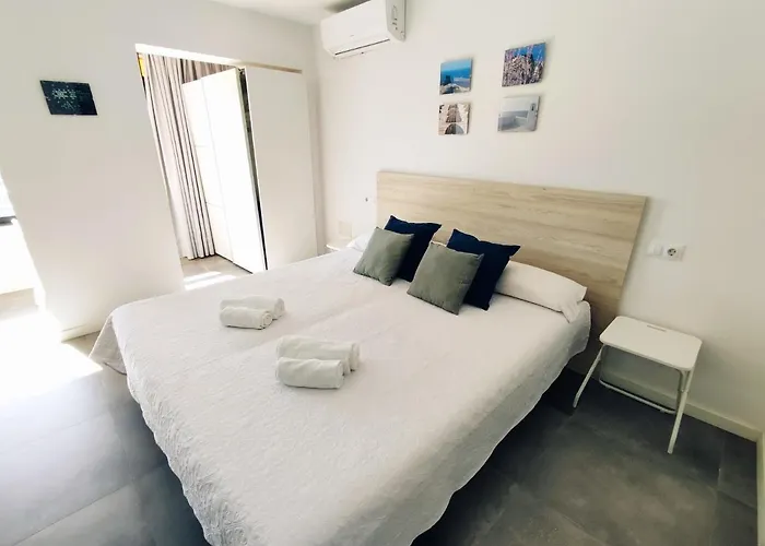 Apartment Tresbe 1 *