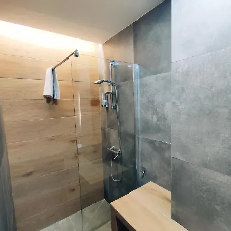 Appartement Tresbé 1 *