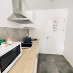 Tresbé 1 *